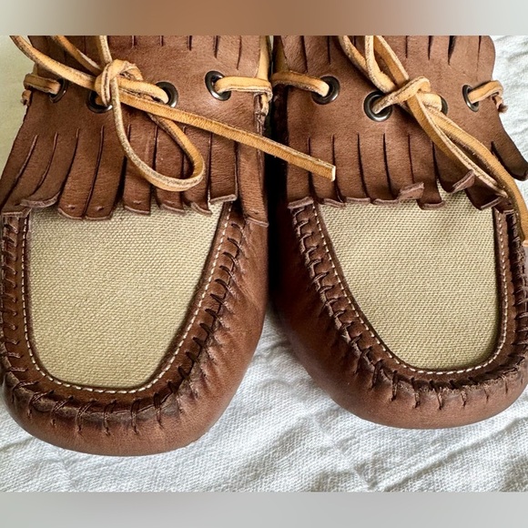 Tod\'s Gommino Leather Fringe Driving Loafers in Congnac & Tan main image 10